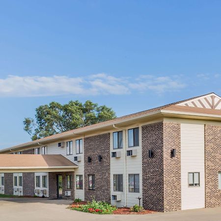 Hotel Super 8 By Wyndham Madison Zewnętrze zdjęcie
