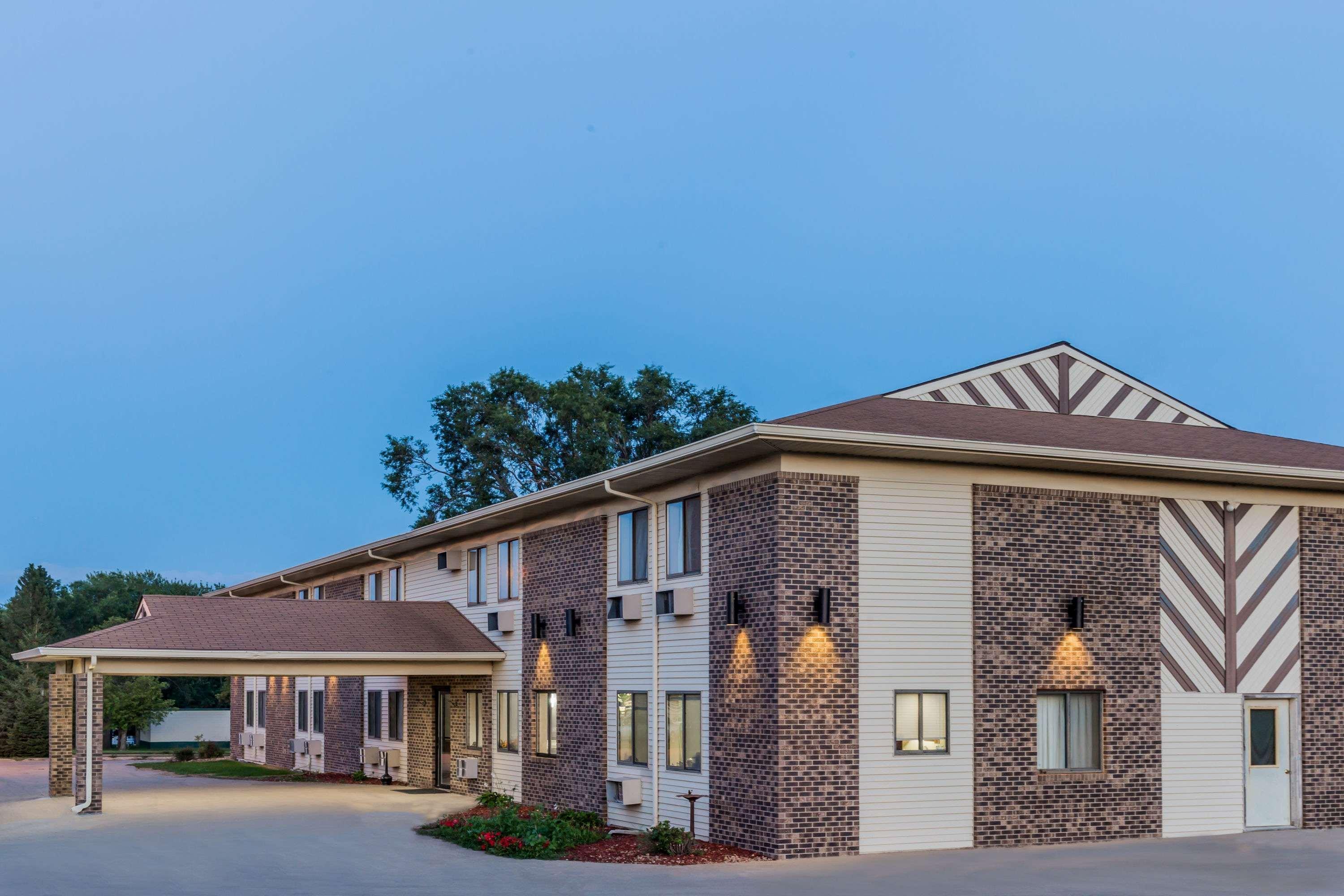 Hotel Super 8 By Wyndham Madison Zewnętrze zdjęcie